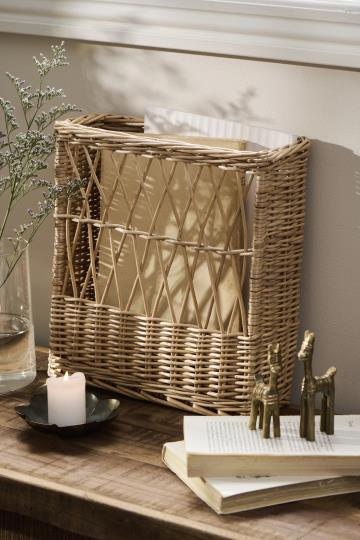 magasinholder i flettet pil