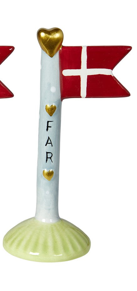 KERAMIK FLAG lyseblå med hvide prikker på lysegrøn fod med FAR i sort skrift