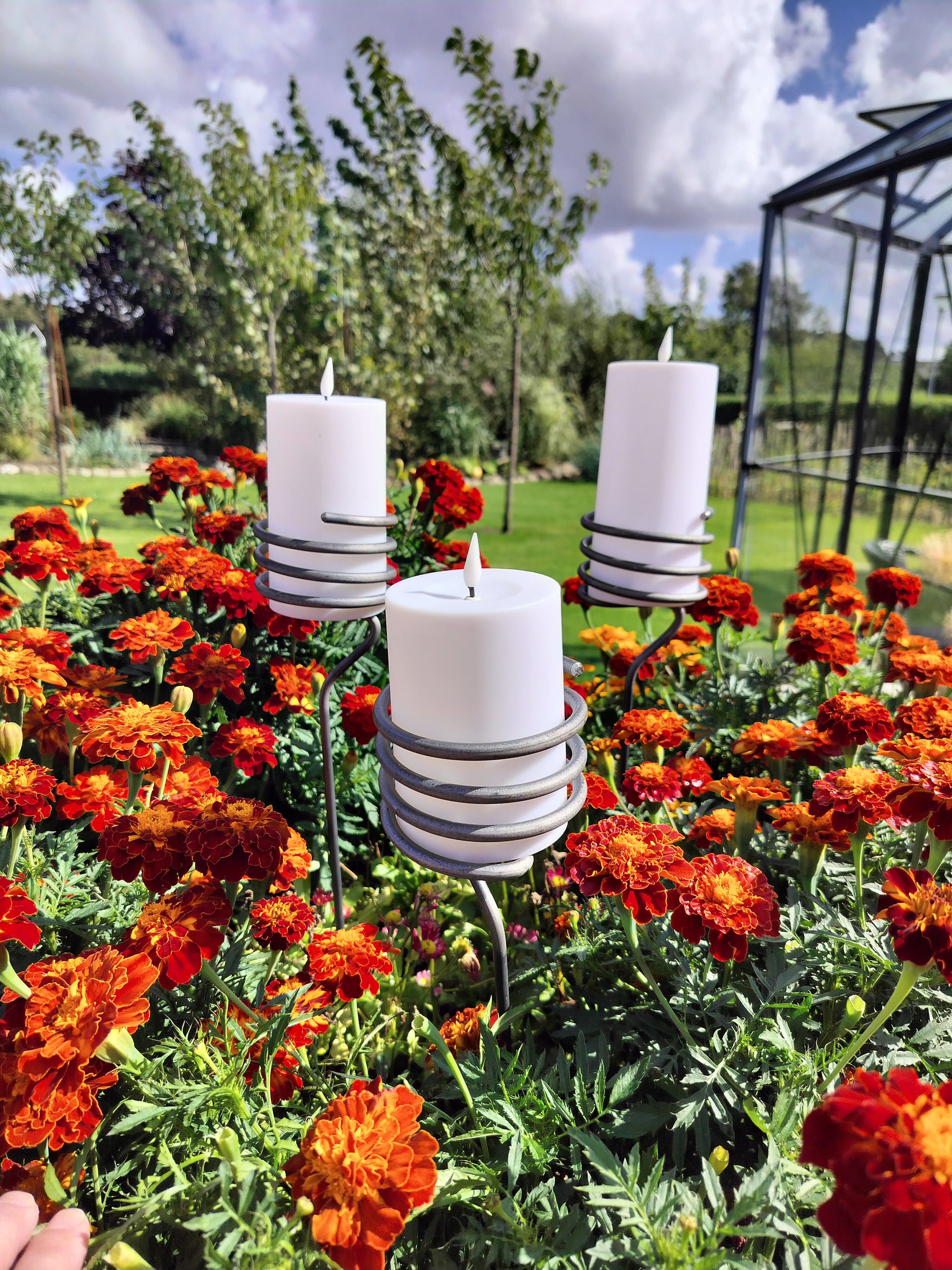 3 stk. udendørs LED bloklys i lysholdere til bed.