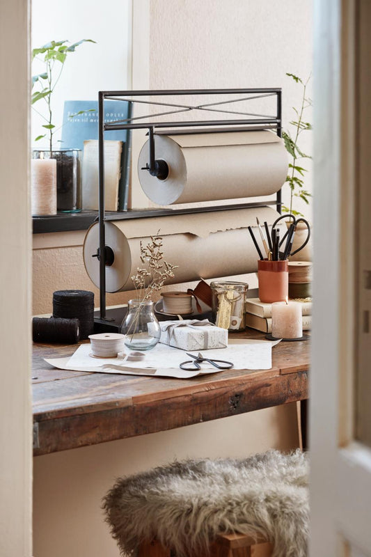 Ib Laursen - Gavepapirholder til to ruller papir i sort