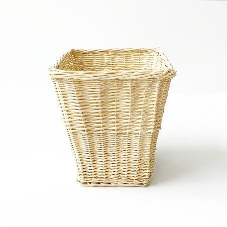 Papirkurv i hvidpil 30 x 30 x H 33 cm