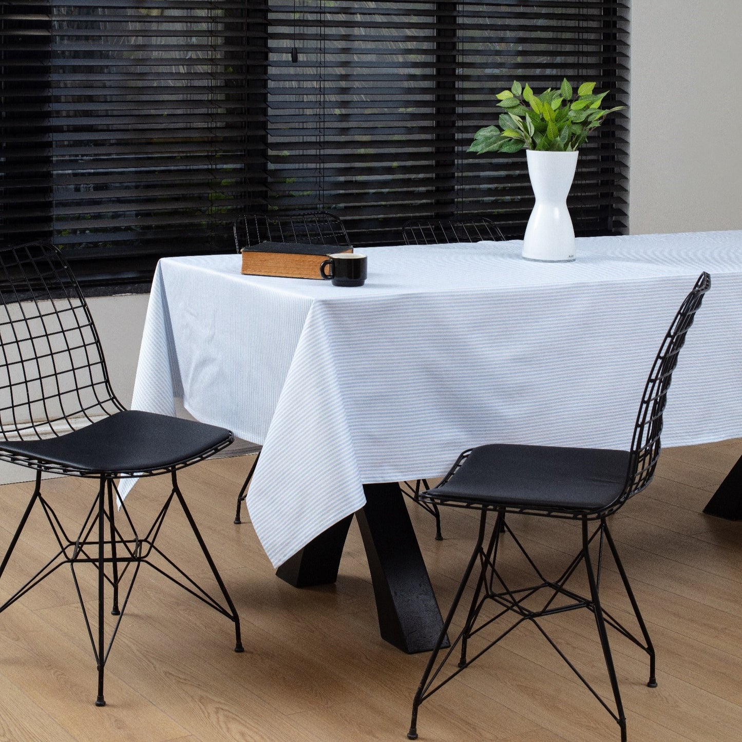 By Skagen - Dug, model Emilie 150 x 240 cm (lyseblå striber)