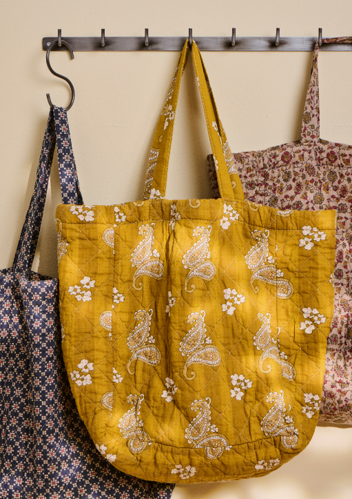 Taske quiltet Mustard med paisley mønster
