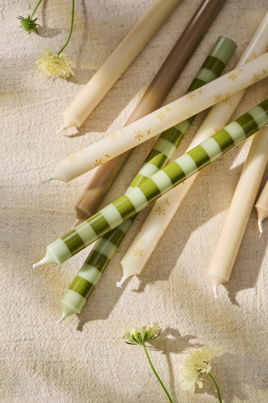 Ib Laursen - Kertelys 10 stk. stribet olivengrøn/lysegrøn Ø 1,3 x H 20 cm