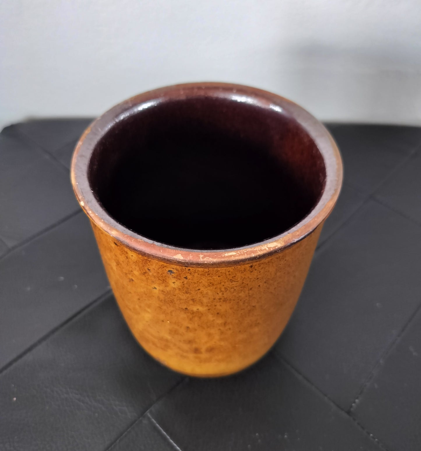 Secondhand - lille lys brun syltekrukke, Ø 12,3 x H 13,5 cm "1L HOLBÆK"