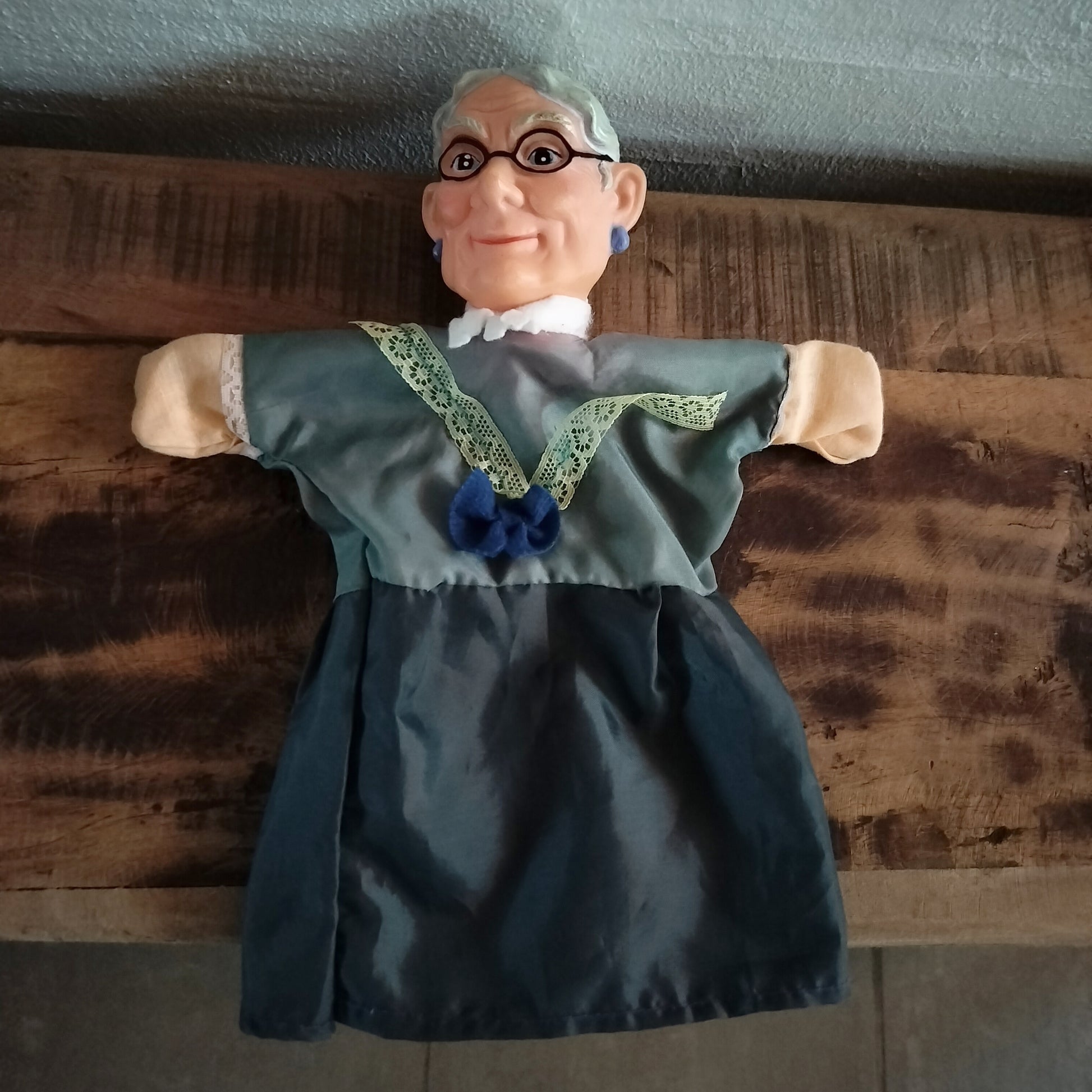 Hånddukke til dukketeater