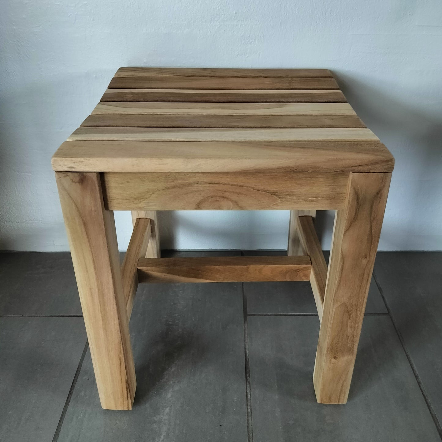 Teak skammel 40 x 40 x H 45 cm