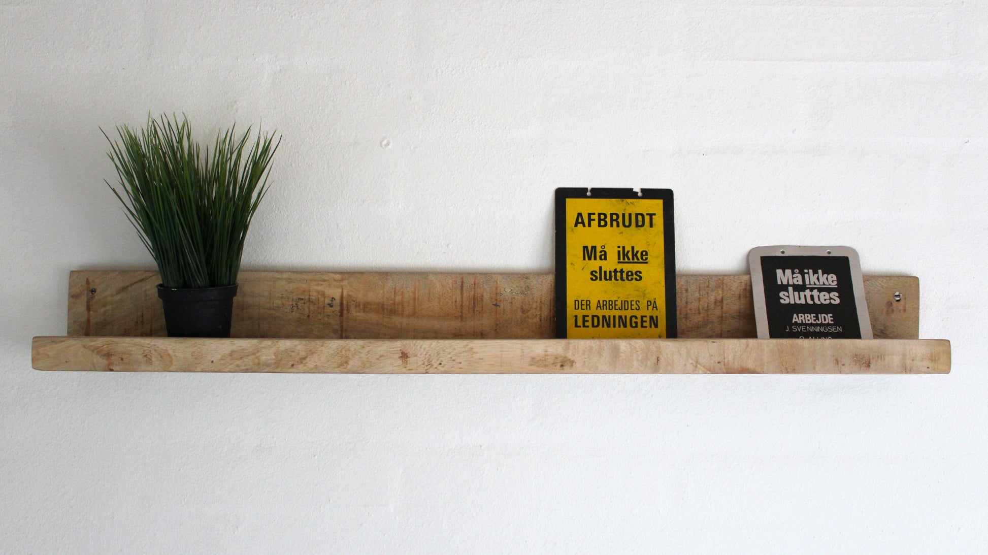 Secondhand - Hylde lavet af mango træ