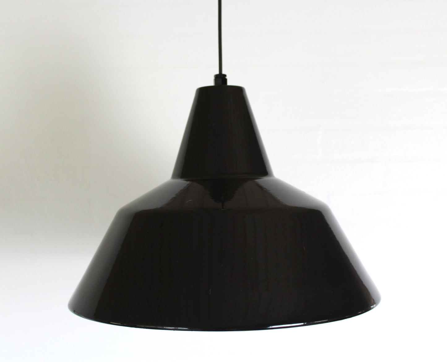 Secondhand - Sort Louis Poulsen industri pendel (1)