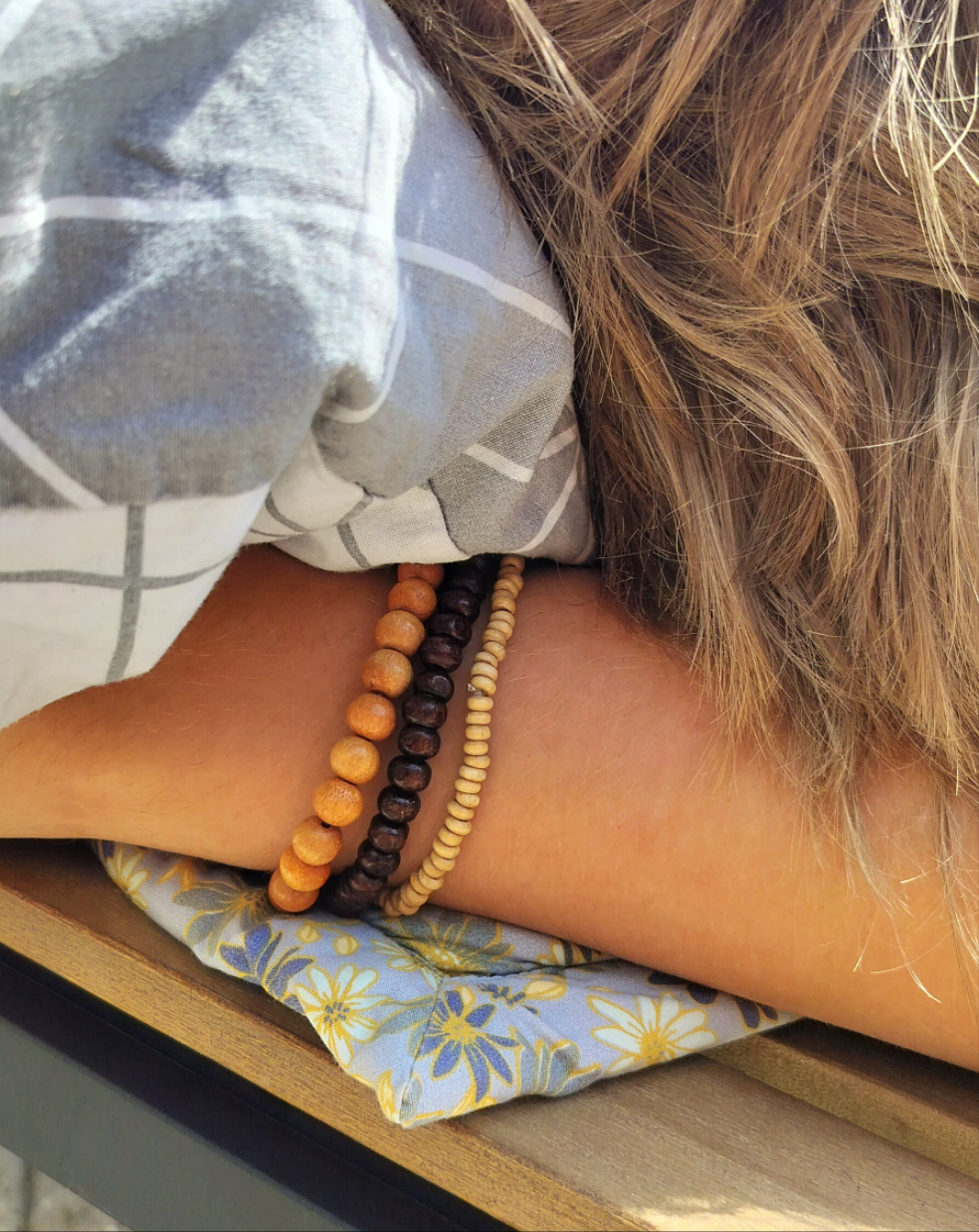 Ib Laursen - Armbånd sæt (elastik) med 3 ass. træperle kæder