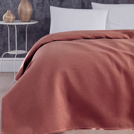 By Skagen - Sengetæppe Waffle Mocca Mousse 240x260 cm