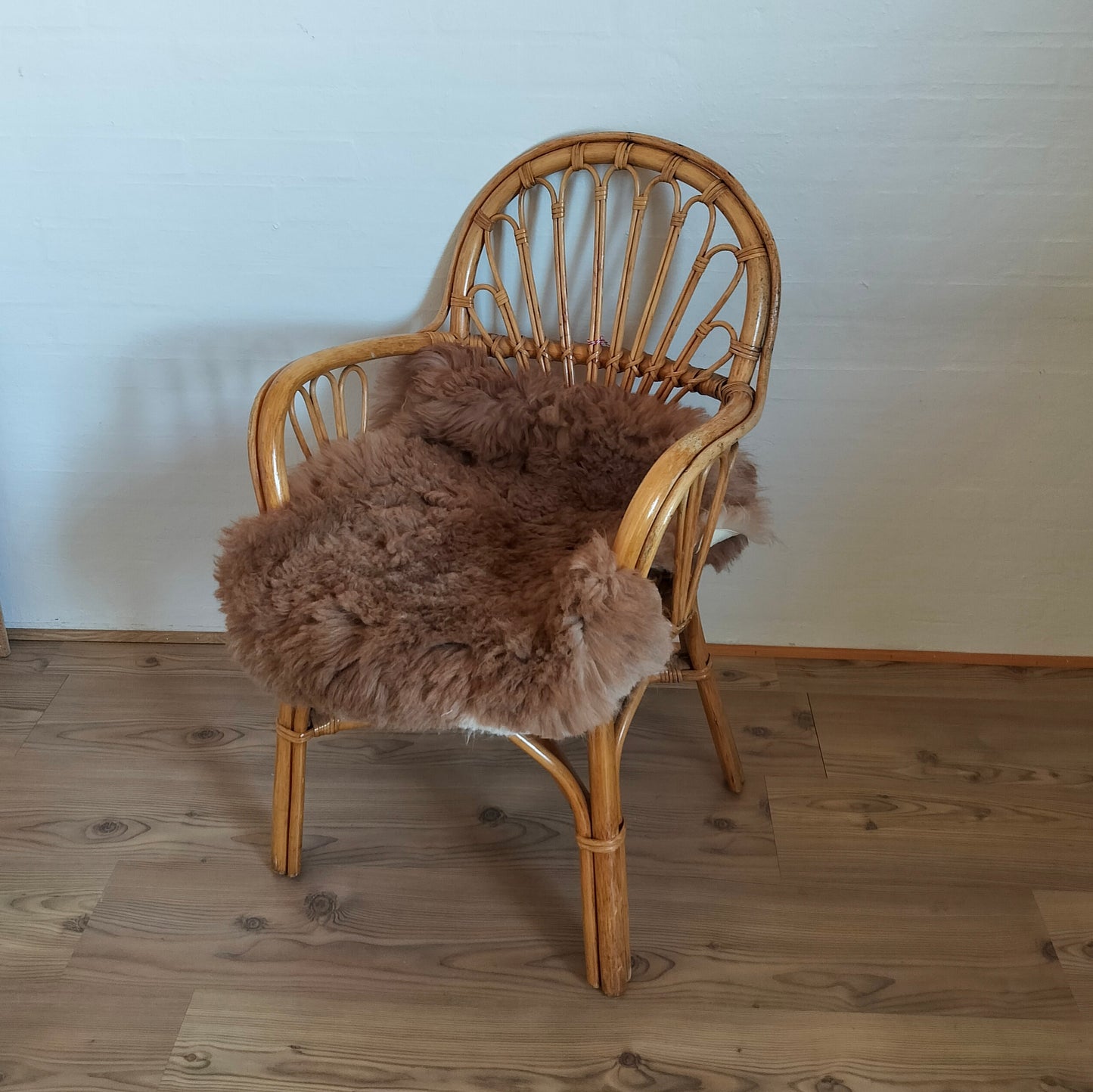 Secondhand - Bambus stol (AFHENTNINGSVARE, SENDES IKKE)