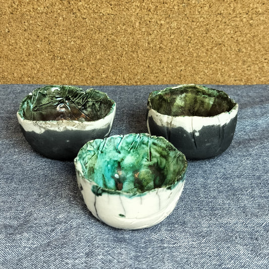 Secondhand - 3 små keramik skåle