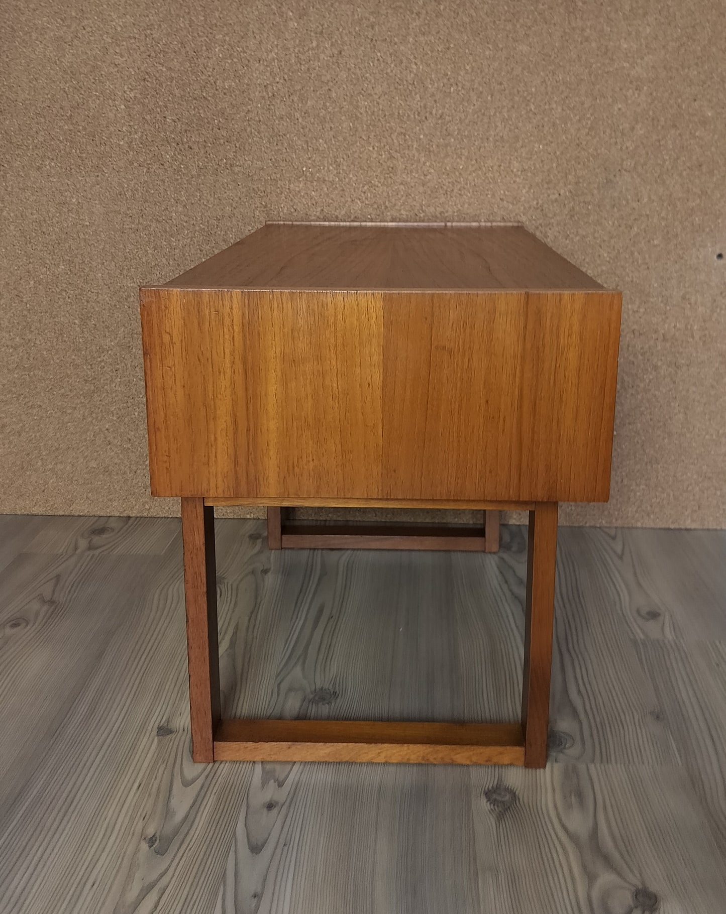 Secondhand - Teak kommode