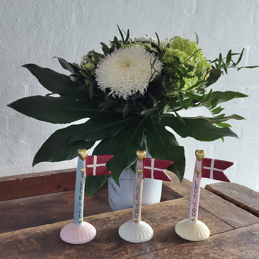 Speedtsberg - Keramik Flag I LOVE YOU 8 x 5 x 14 cm