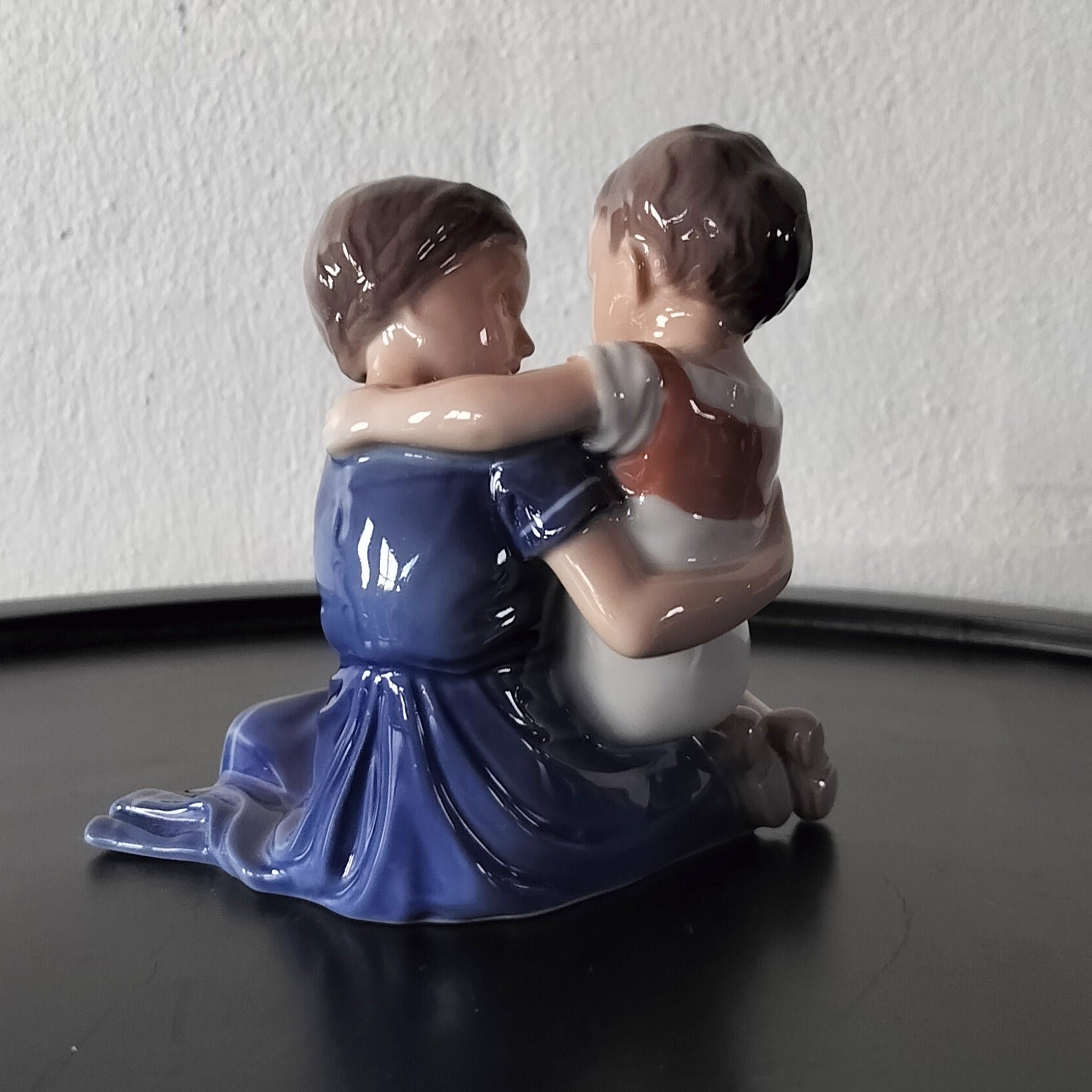 Secondhand - Bing og Grøndahl Figur nr. 1568 "LEGENDE BØRN"