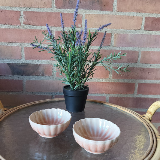 Små blomsterformede keramik skåle - rosa nuancer (2 stk.)