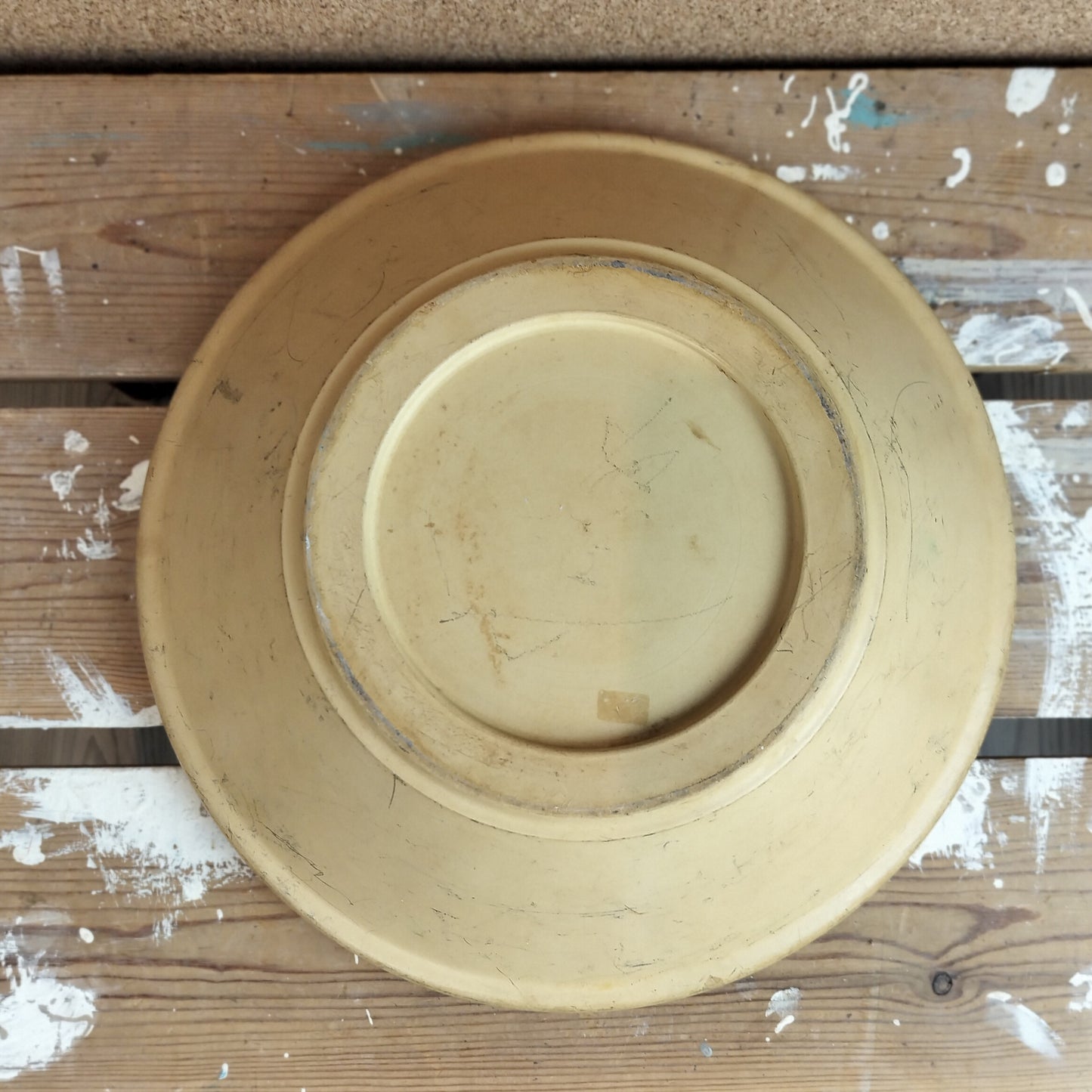 Secondhand - Lerfad hvid Ø 32 x H 10,5 cm