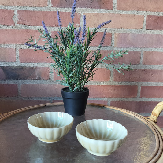 Små blomsterformede keramik skåle - grønlige nuancer (2 stk.)