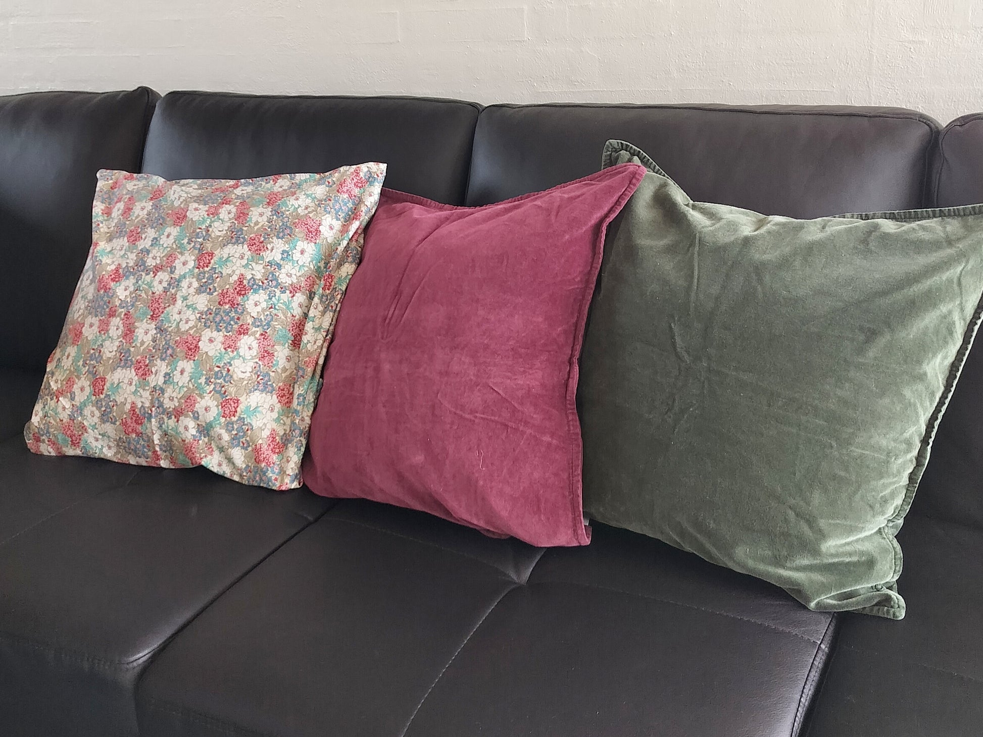 Ib Laursen - Pudebetræk Velour AUBERGINE 52 x 52 cm