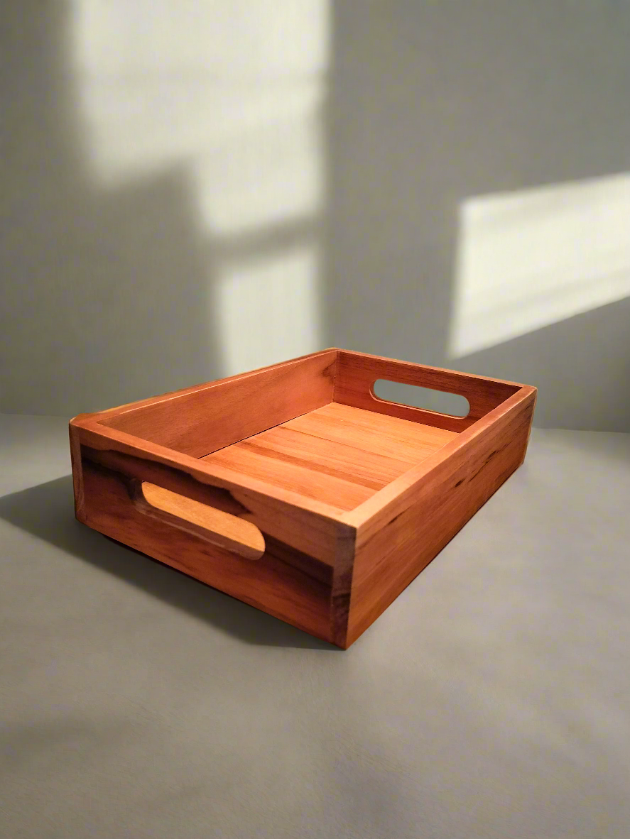 Teak bakke med håndtag L 30 x D 20 x H 6,5 cm