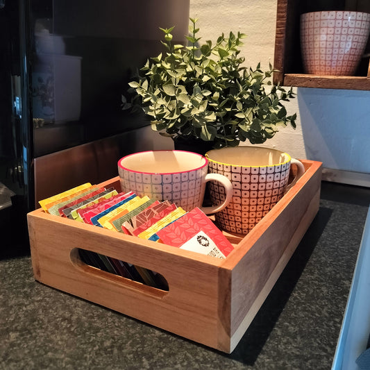 Teak bakke med håndtag L 30 x D 20 x H 6,5 cm