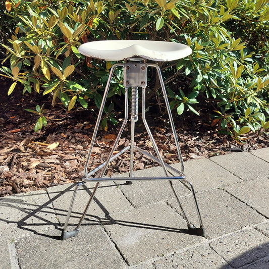 Secondhand - Dulton barstol (patineret)