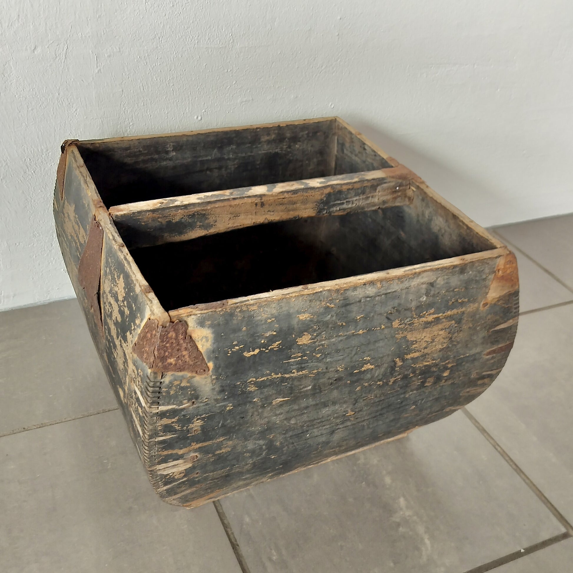 Kurv m. lav Hank UNIKA