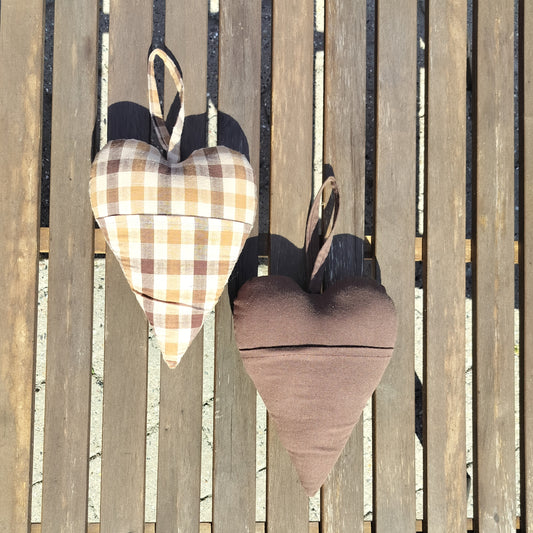 Ib Laursen - Hjerter med lomme foran