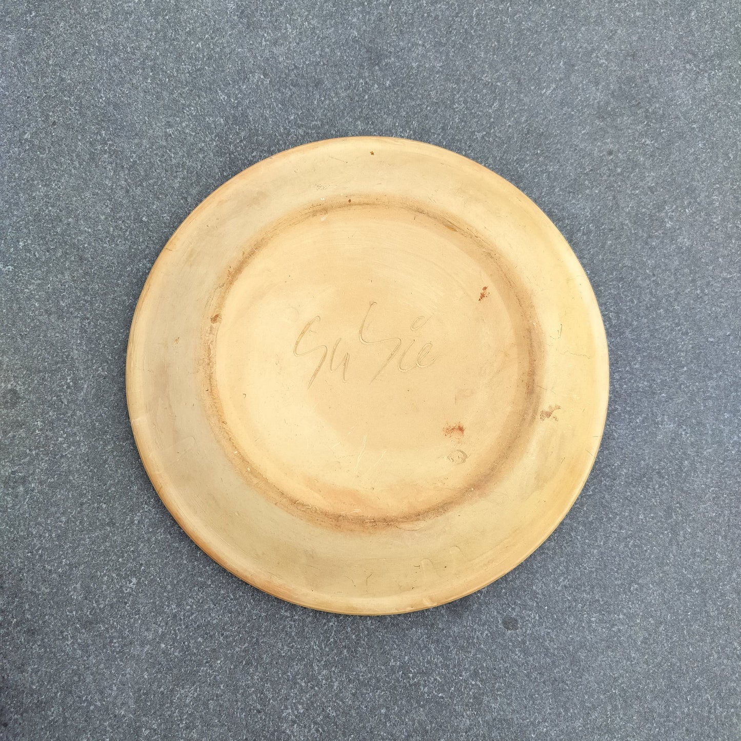 Secondhand - Lerfad med indvendig glasering Ø 25,5x H 3,3 cm