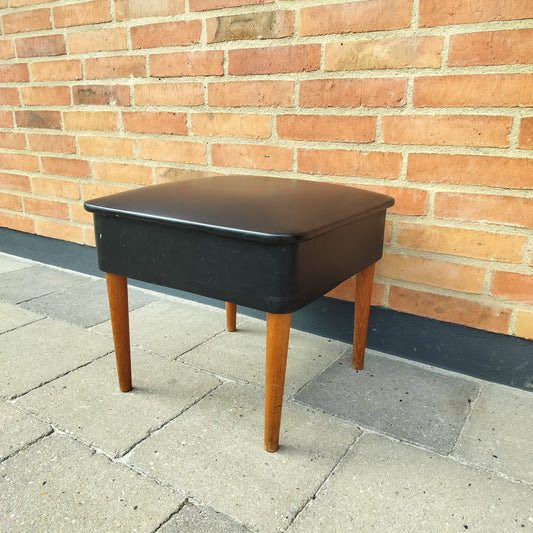 Secondhand - Skammel med opbevaring