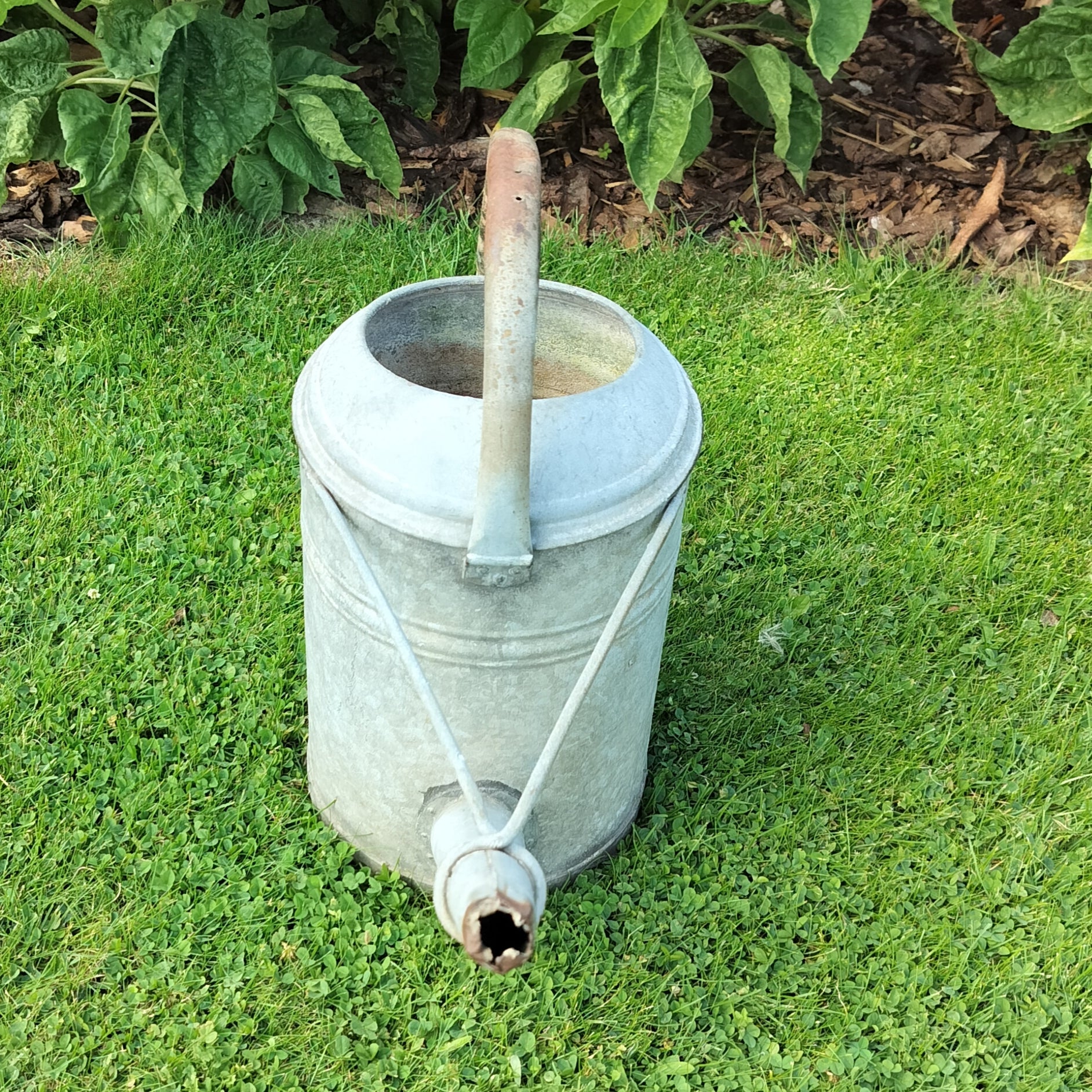 Secondhand - Gammel zink vandkande (kun til Deko)