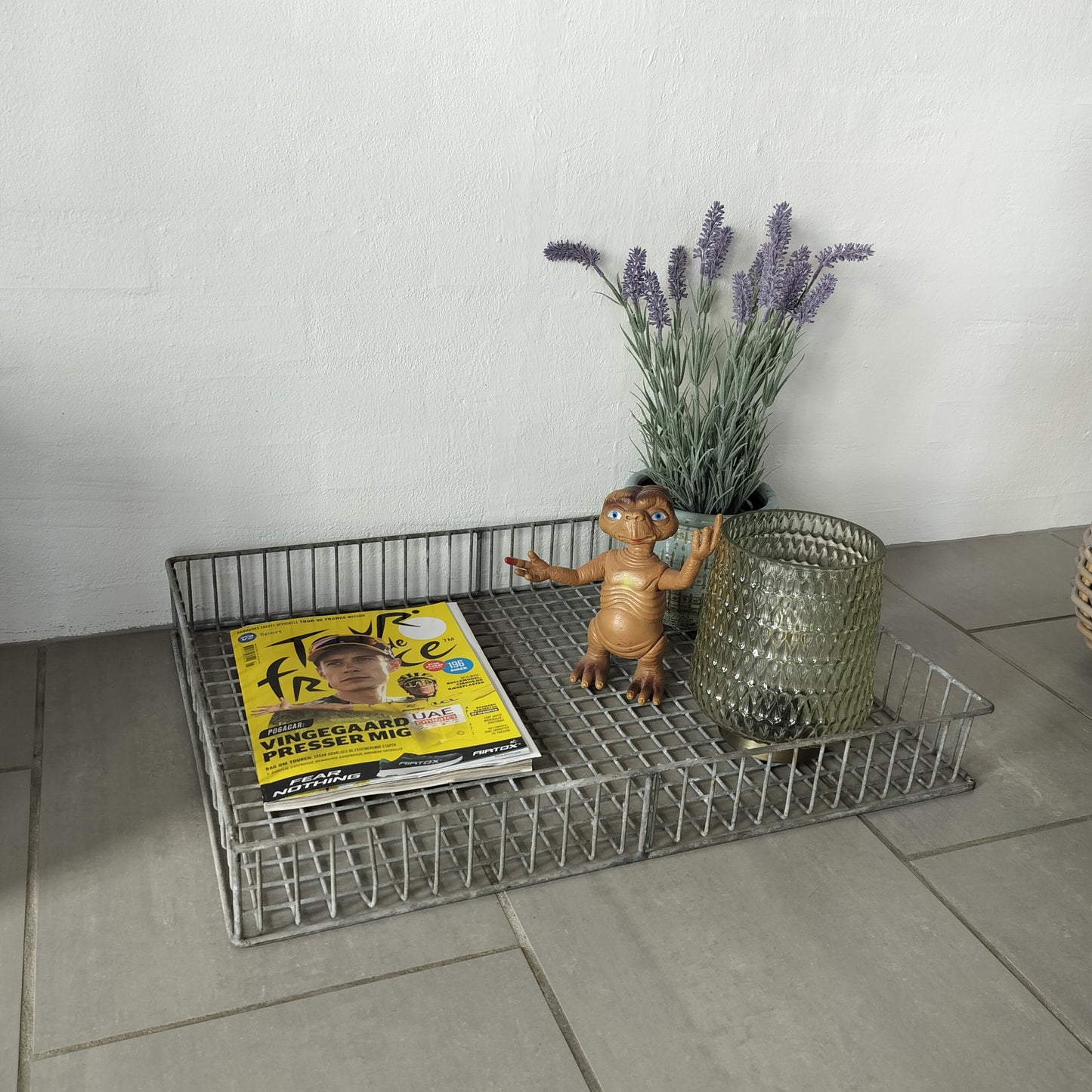 Secondhand - Trådkurv med lav kant