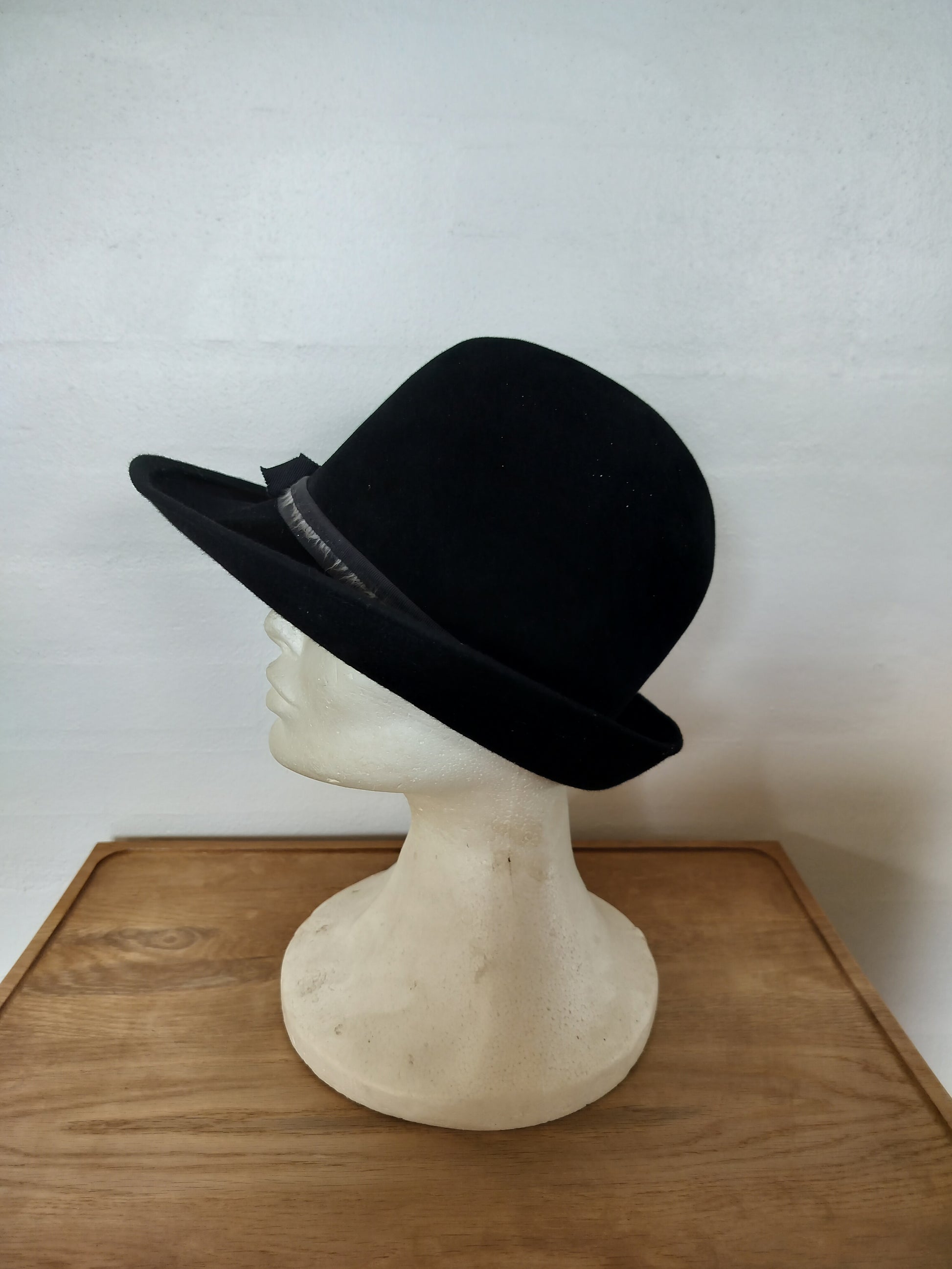 Secondhand - Uld hat fra Ninon Aarhus