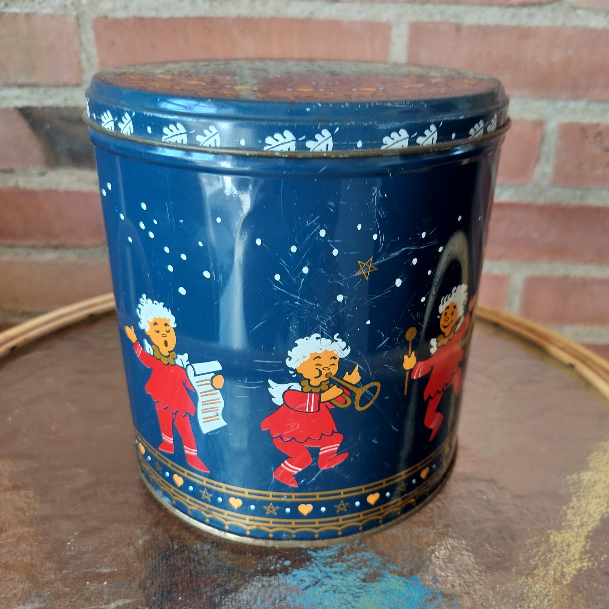 Secondhand - Gammel kagedåse med engle