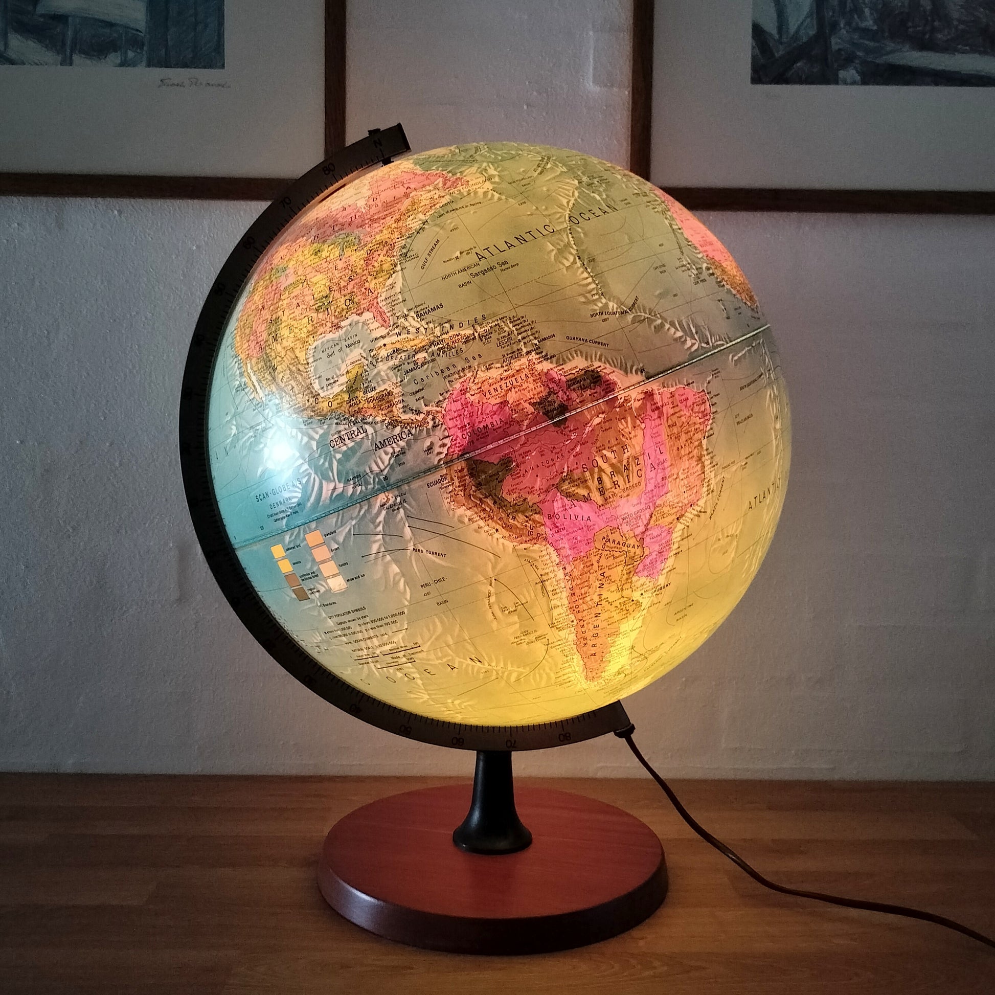 Secondhand - STOR Scan-Globe Globus på træfod H 54 cm