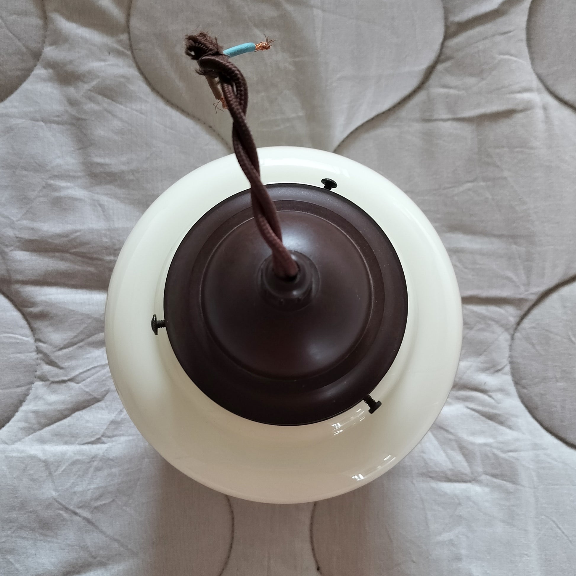 Secondhand - Retro glas lampe med blå blomster Ø 15 x H 19 cm