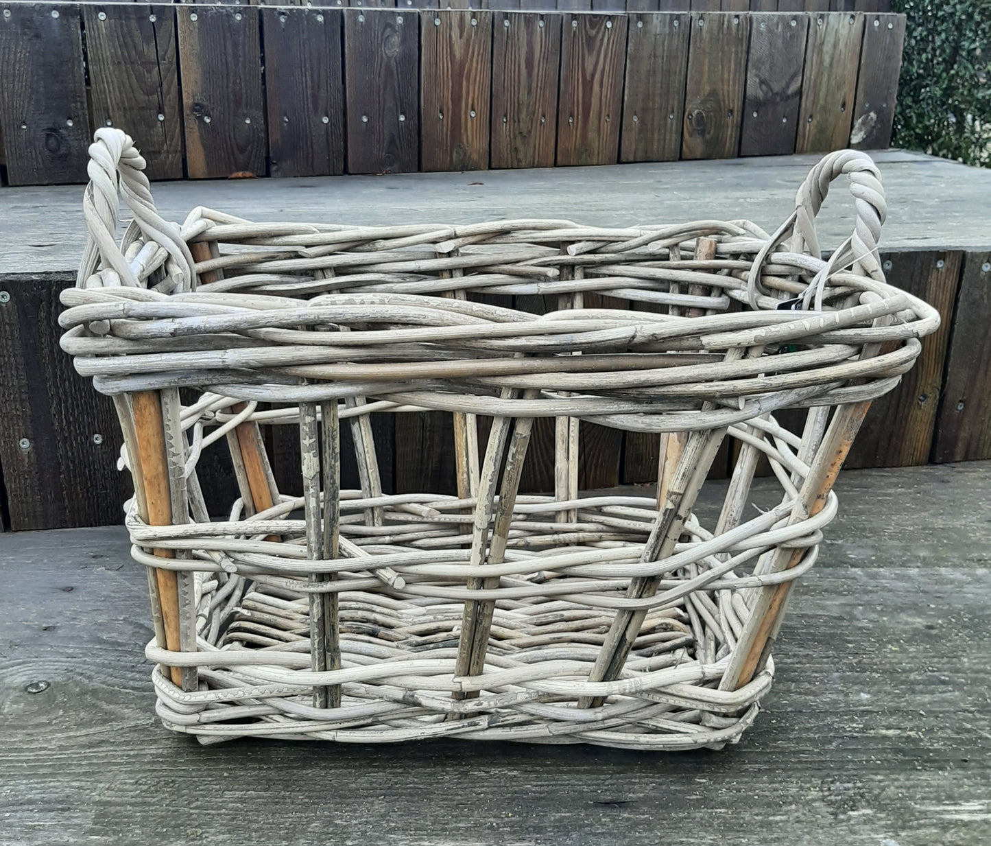 Flettet rattan kurv - lille 48 x 35 x H 30 cm