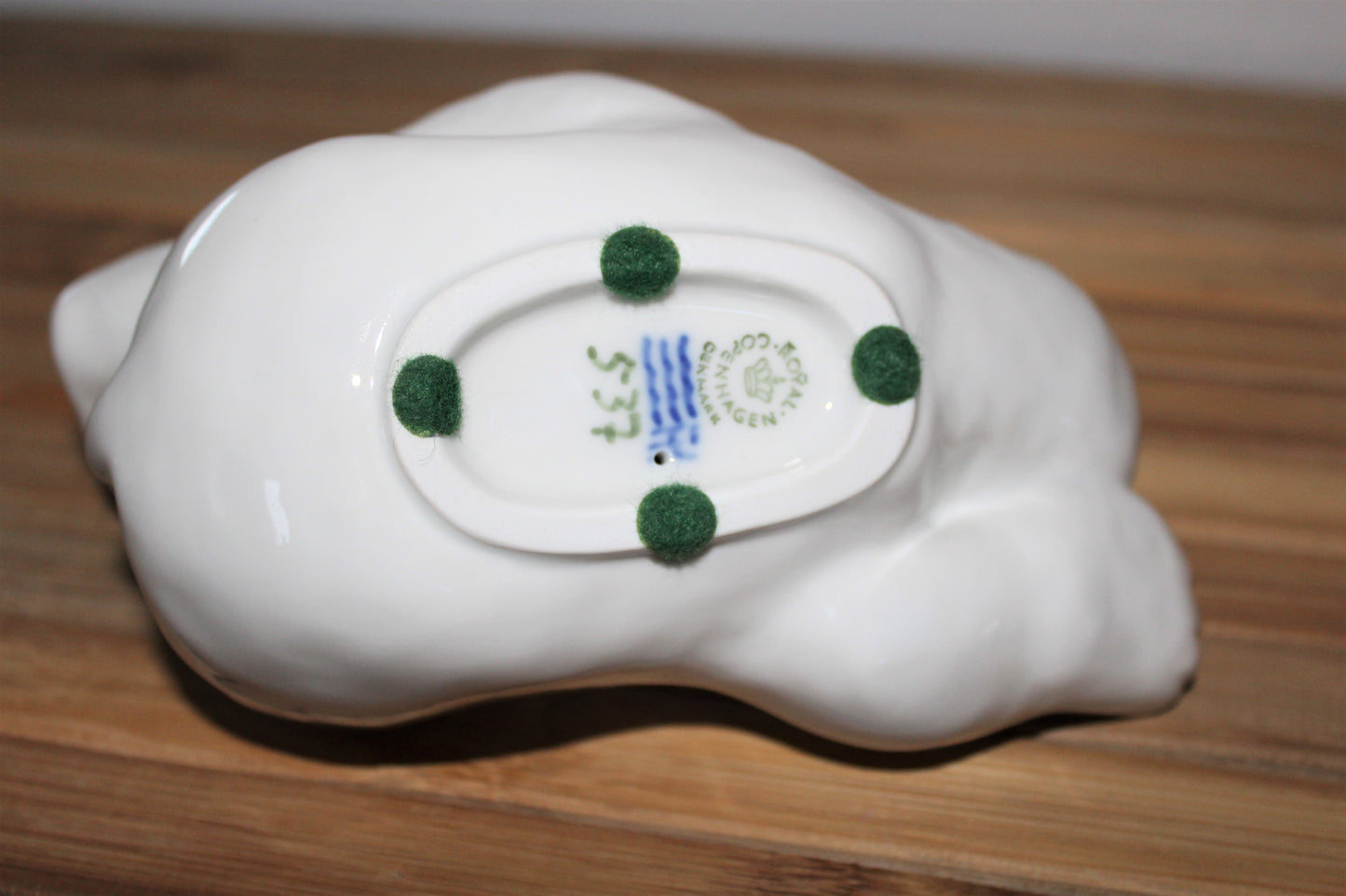 Secondhand - Royal Copenhagen legende isbjørneunge nr. 537