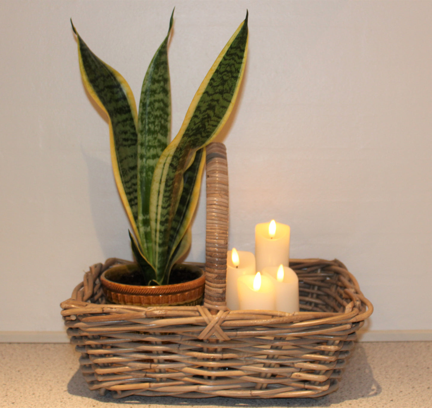 Flettet rattan bykurv - firkantet 38x29xH14 cm