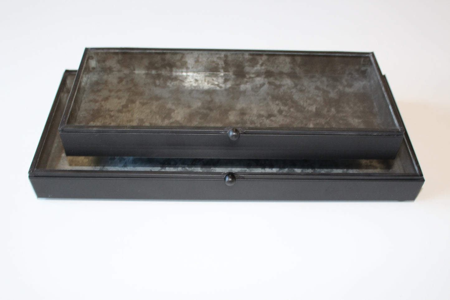 Ib Laursen - Glasæsker med låg - sort, model Nova