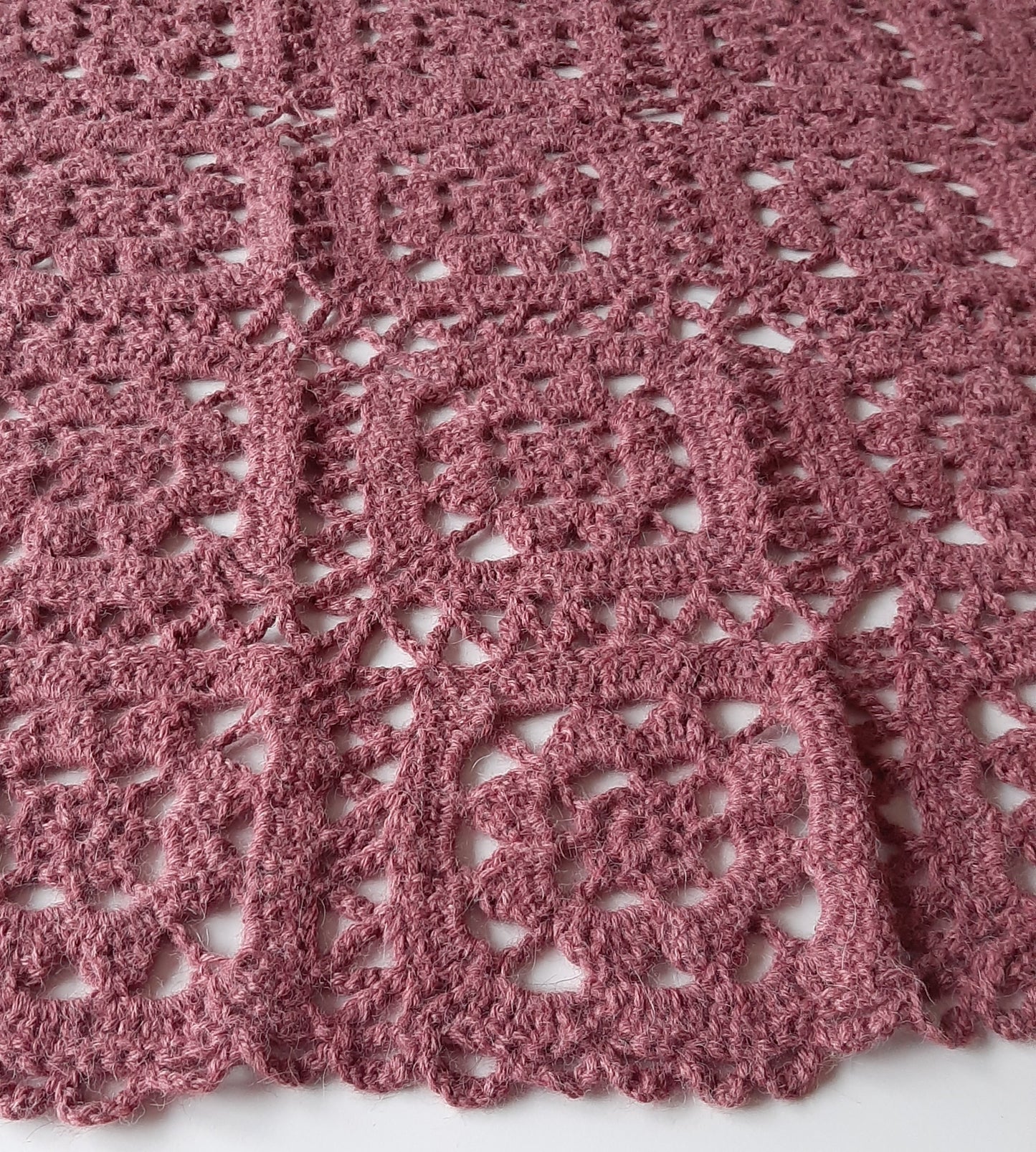 Homemade - Hæklet babytæppe, lavendel alpaca