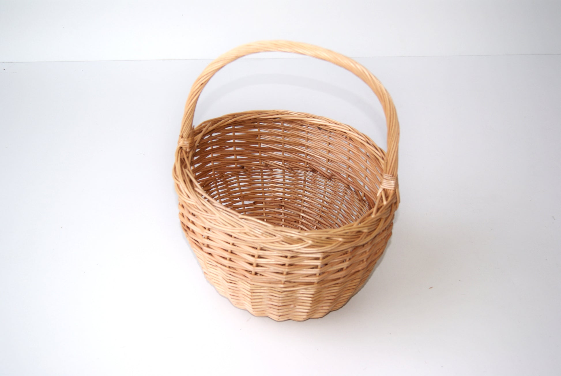 Bykurv rund af kogepil Ø 32 x H 22 cm