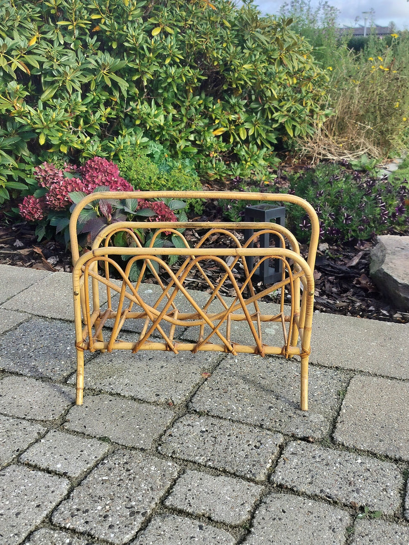 Bambus avisholder med håndtag, B 50 cm