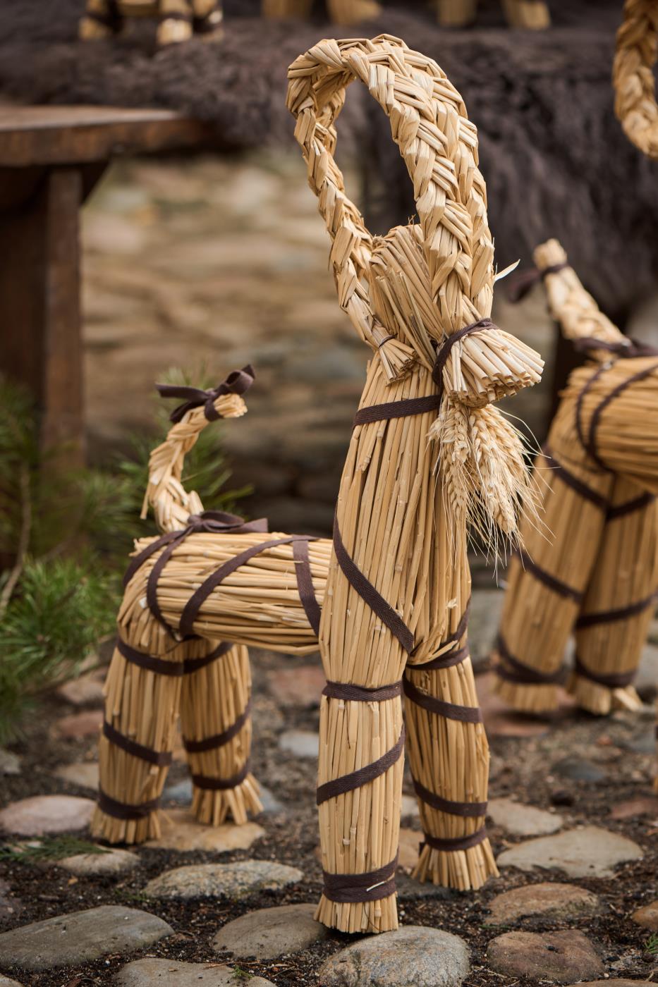 Ib Laursen - Julebuk med brunt bånd My Nostalgic Christmas H 59 cm