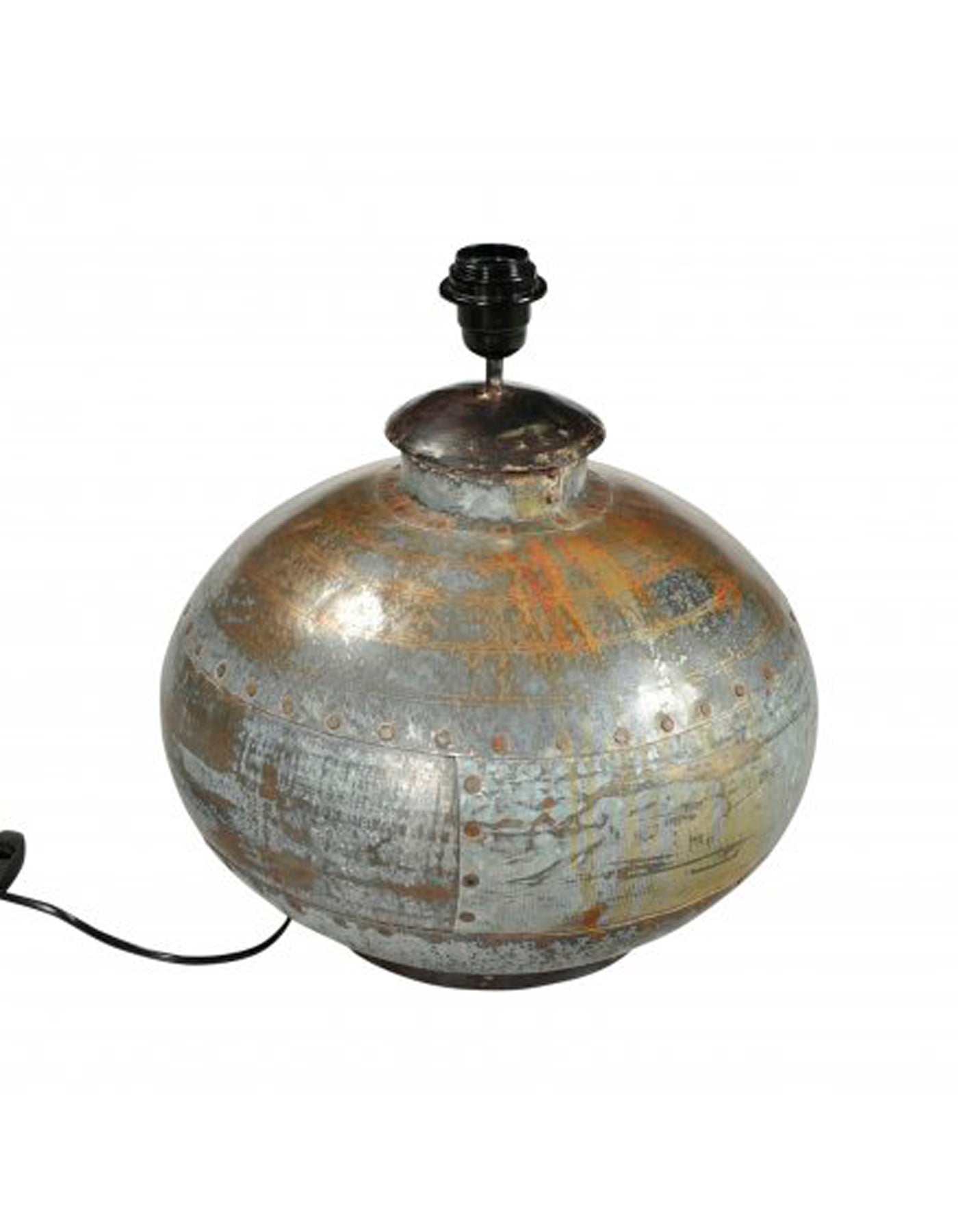 Bordlampe af gammel vandkrukke uden skærm og pære