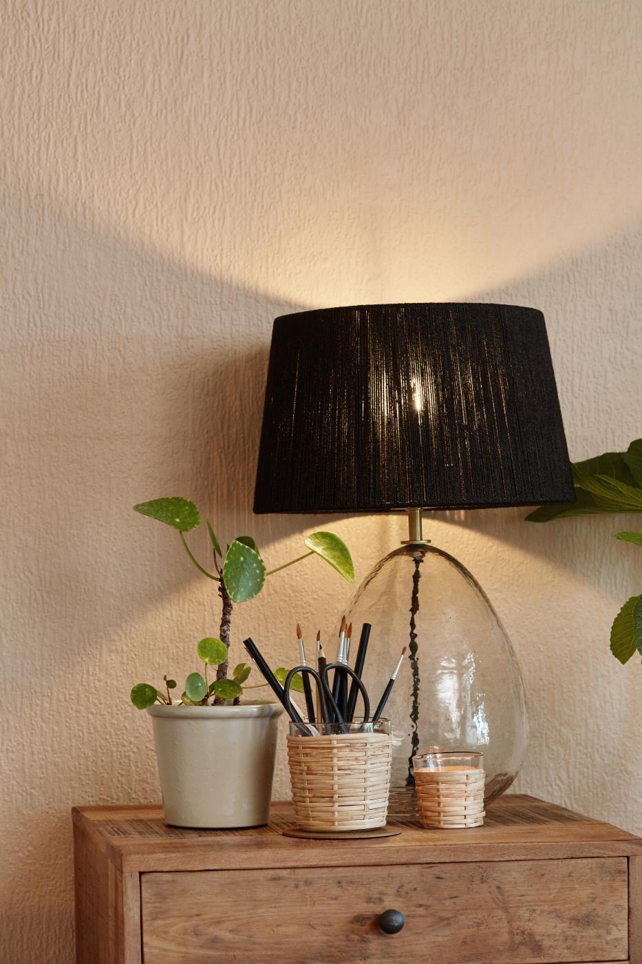 Bordlampe Kairo med struktureret glas og sort juteskærm (udstillingsmodel)