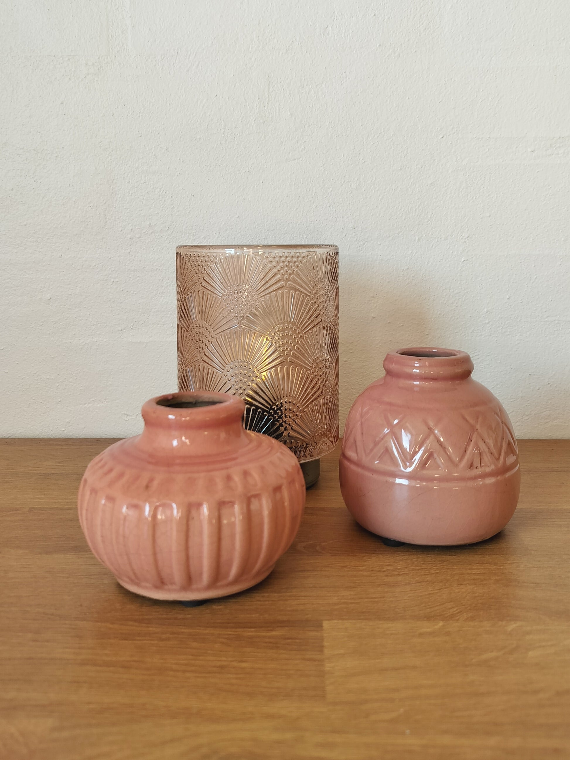Vaser med ujævn glasur faded rose krakeleret finish, model Lea