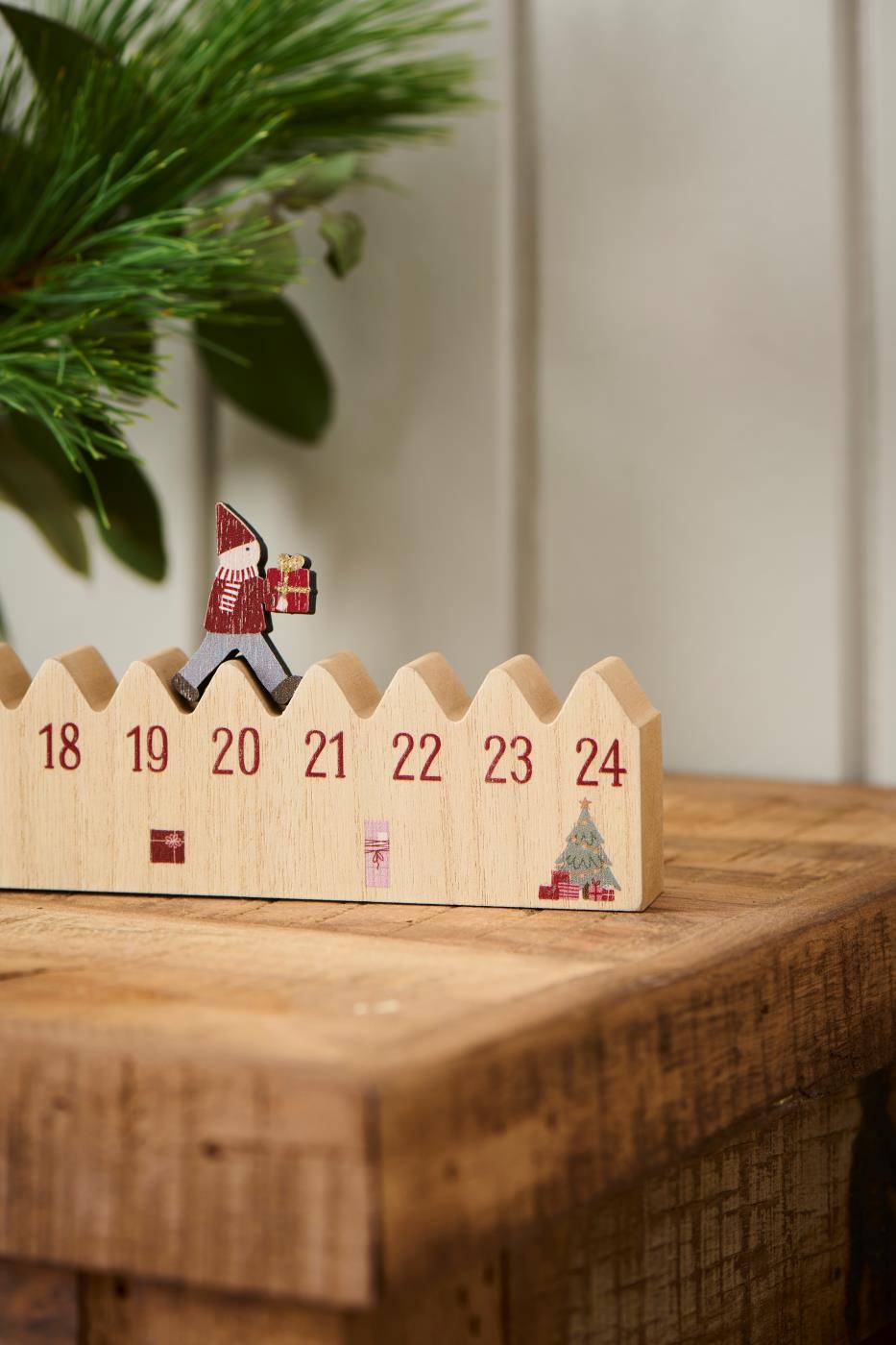 Ib Laursen - Julekalender 1-24 nisse med julegave