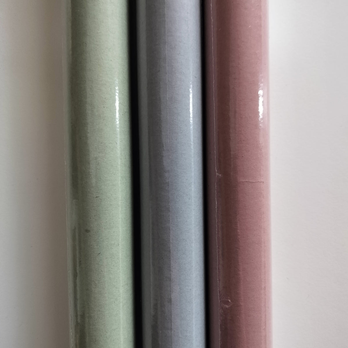 Ib Laursen - 3 stk kardus gavepapir (grøn, blågrå, rosa)